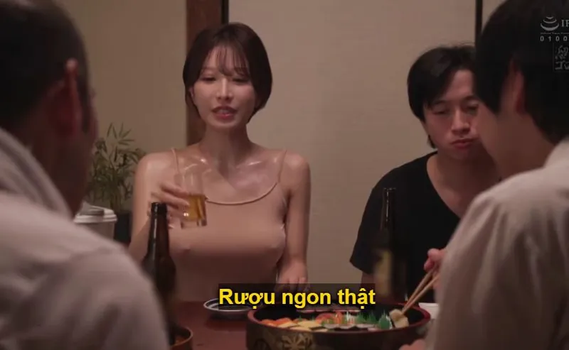 Cô vợ gạ đụ cả gia đình ông chồng vì ông xã dẫn về quê rồi bỏ bê nứng lồn sml